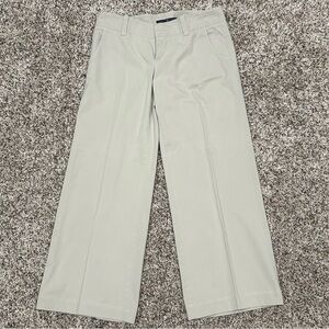 GAP Women’s Wide Leg Pants.     Size: 6 Regular.  Used Great Cond.